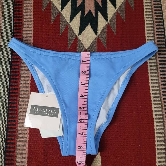 NWT Malizia by La Perla Light Blue Bikini Bottom Sz 6 High Cut Sexy‎ Beach Pool - Picture 7 of 7